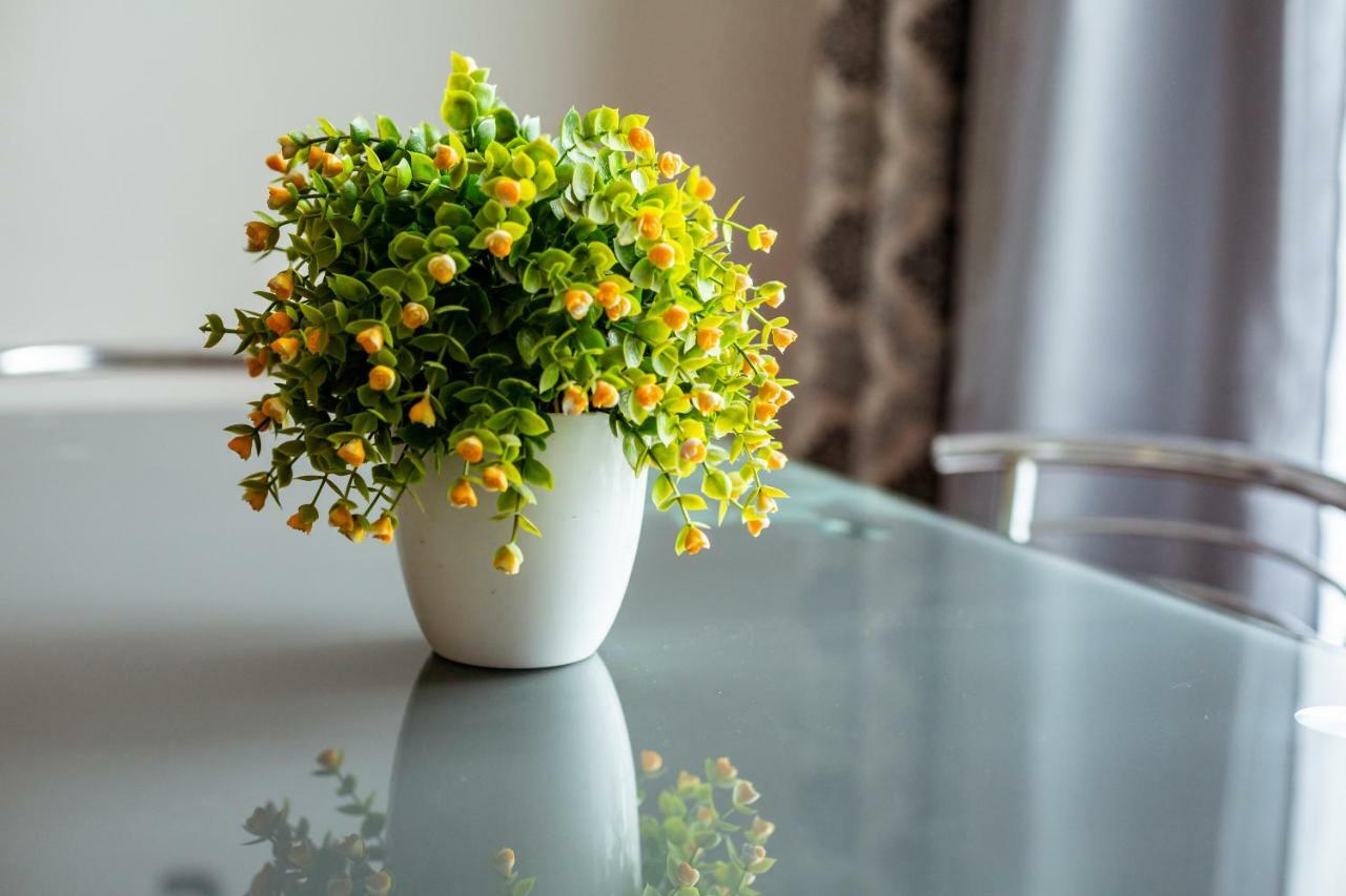 Bv Apartments Exquisite Львів Екстер'єр фото