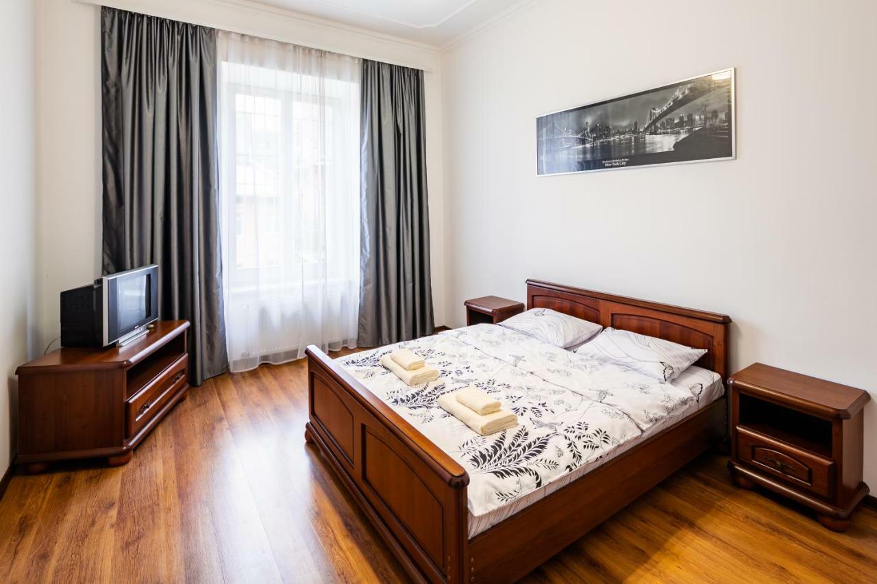 Bv Apartments Exquisite Львів Екстер'єр фото